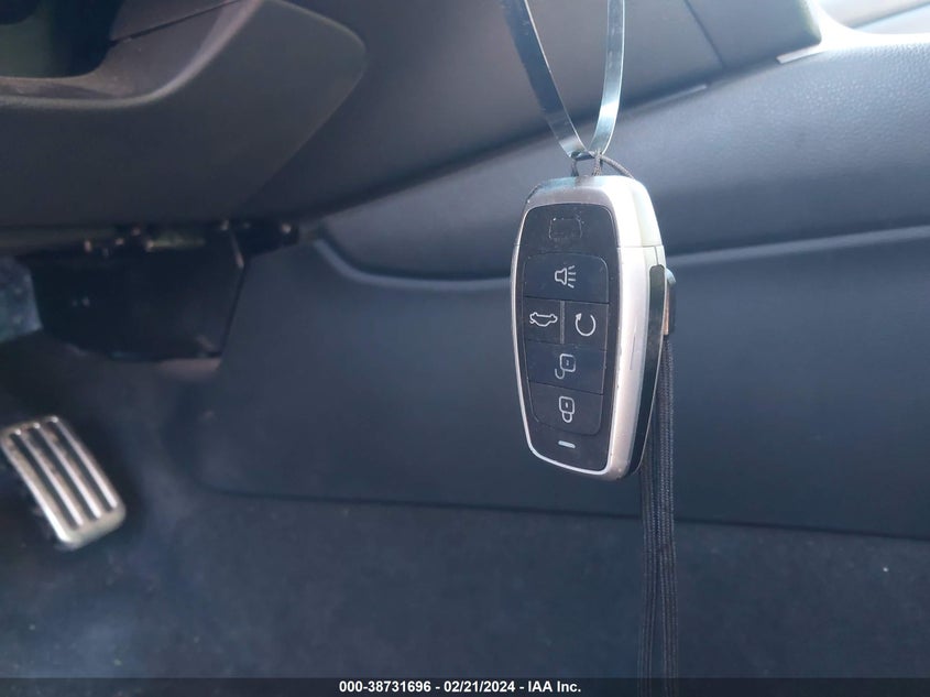 VIN 1HGCV2F35JA028465 2018 HONDA ACCORD SPORT 2.0T