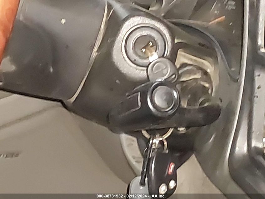 2005 Chevrolet Avalanche 1500 Z71 VIN: 3GNEK12Z85G207411 Lot: 38731932