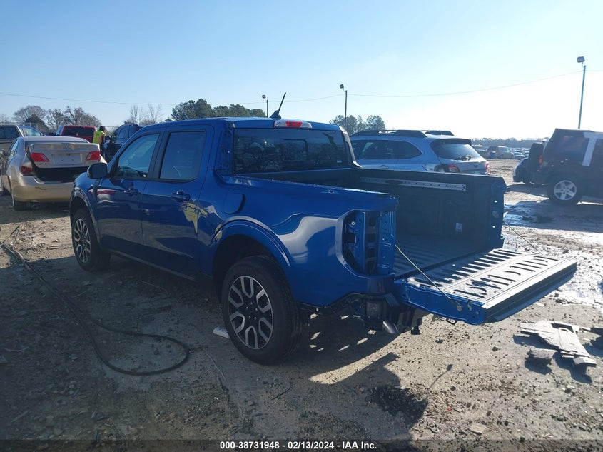 VIN 3FTTW8M30RRA04657 2024 FORD MAVERICK LARIAT