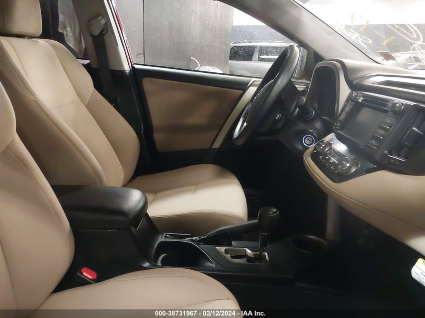 2015 TOYOTA RAV4 XLE - 2T3RFREV8FW375430