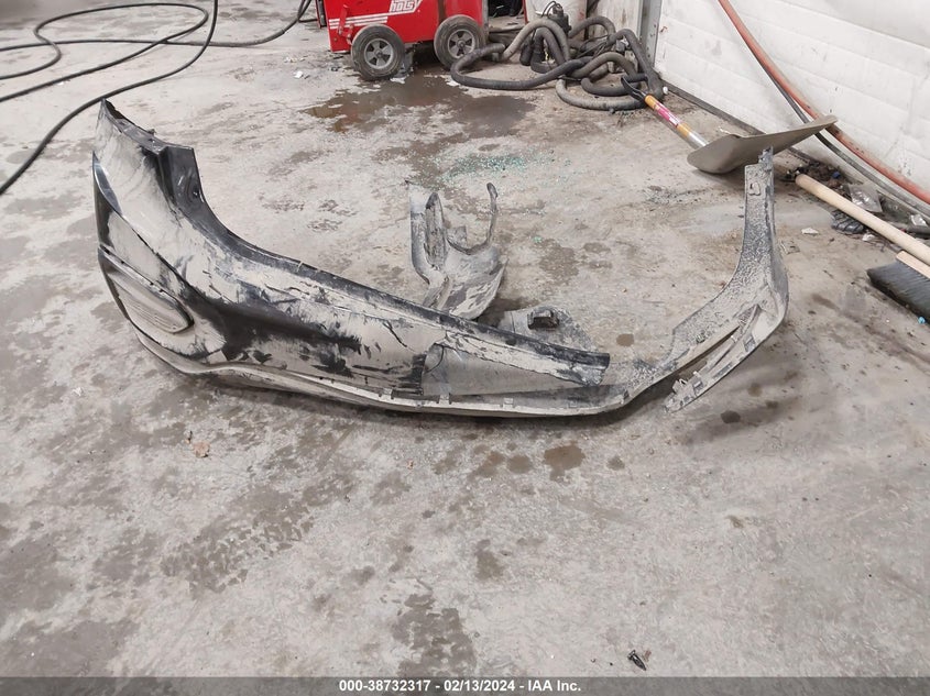 2018 CHEVROLET CRUZE LT AUTO - 1G1BE5SM7J7193059