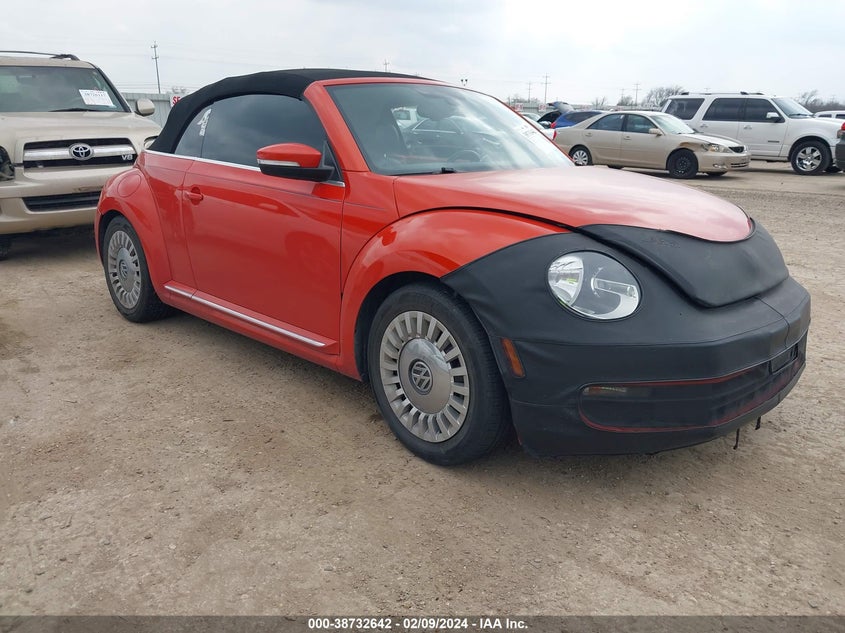 2016 VOLKSWAGEN BEETLE 1.8T SE - 3VW507AT4GM802384
