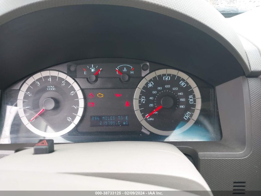 1FMCU9D78BKB66461 2011 Ford Escape Xlt