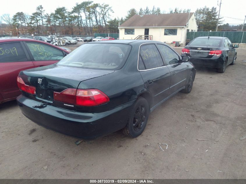 2000 Honda Accord 2.3 Se VIN: 1HGCG6698YA086960 Lot: 38733319