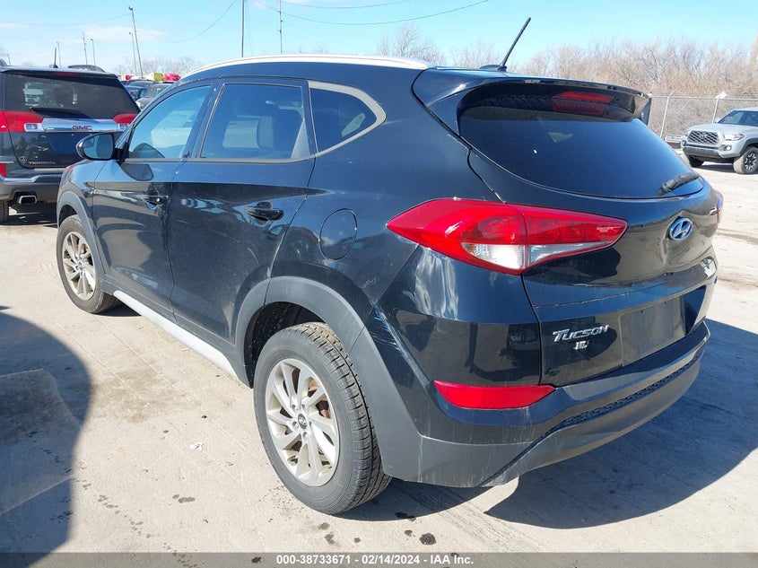 2017 HYUNDAI TUCSON SE - KM8J3CA45HU390642