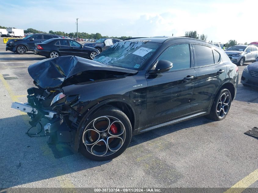 2023 Alfa Romeo Stelvio Veloce Awd VIN: ZASPAKBN7P7D54431 Lot: 38733754