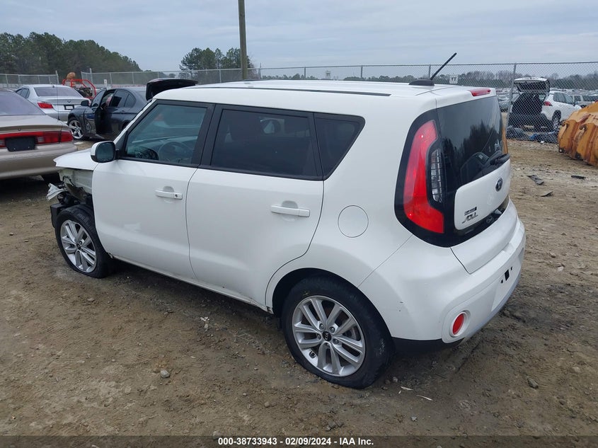2018 KIA SOUL + - KNDJP3A51J7610462