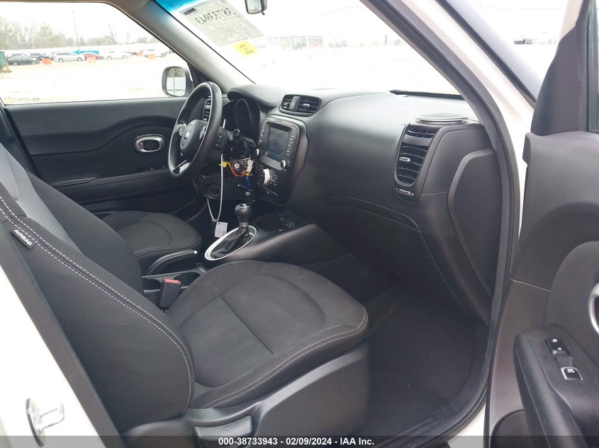 2018 KIA SOUL + - KNDJP3A51J7610462