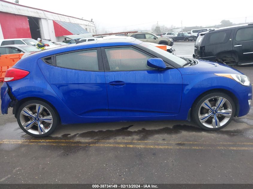 2013 Hyundai Veloster Base W/Black VIN: KMHTC6AD2DU149870 Lot: 38734149