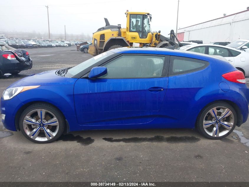 2013 Hyundai Veloster Base W/Black VIN: KMHTC6AD2DU149870 Lot: 38734149