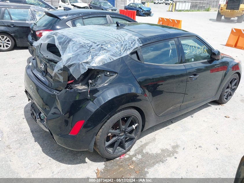 2012 Hyundai Veloster Base W/Black VIN: KMHTC6ADXCU061745 Lot: 38734242