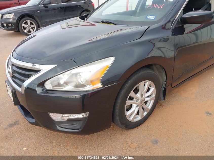 2014 Nissan Altima 2.5 S VIN: 1N4AL3AP5EN243411 Lot: 40673572