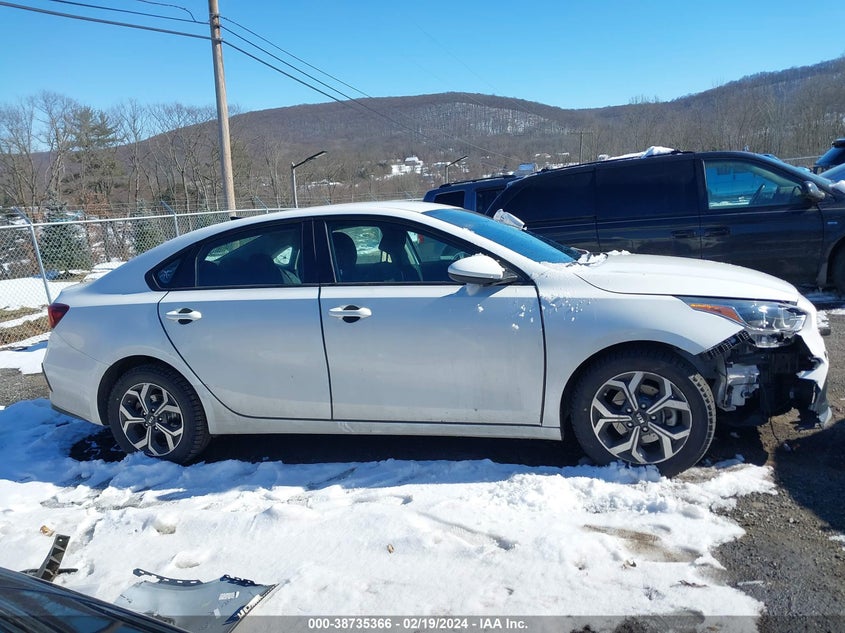 2019 KIA FORTE LXS - 3KPF24AD0KE044927