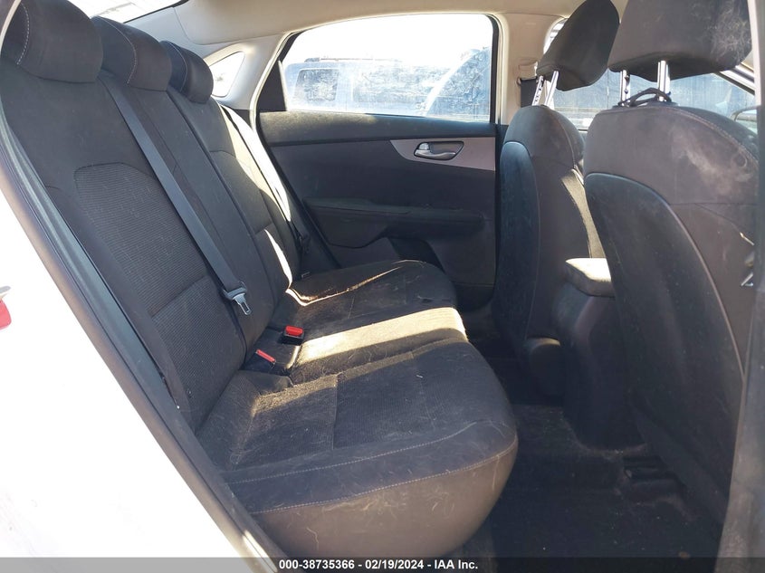 2019 KIA FORTE LXS - 3KPF24AD0KE044927