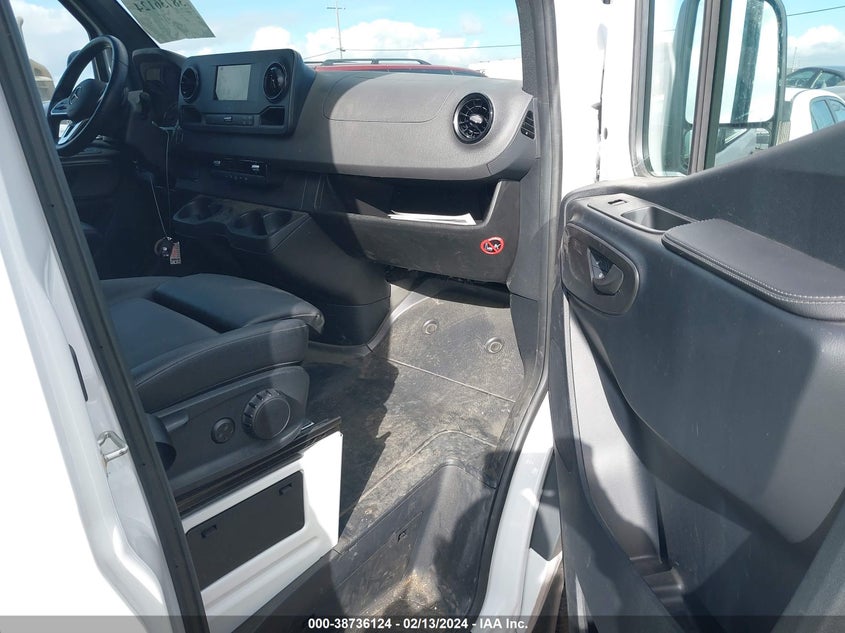 2022 MERCEDES-BENZ SPRINTER 1500 STANDARD ROOF I4 - W1Y70BGY1NT089892