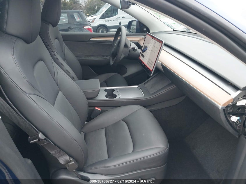 2023 TESLA MODEL Y U   U(VIN: 7SAYGAEEXPF949238