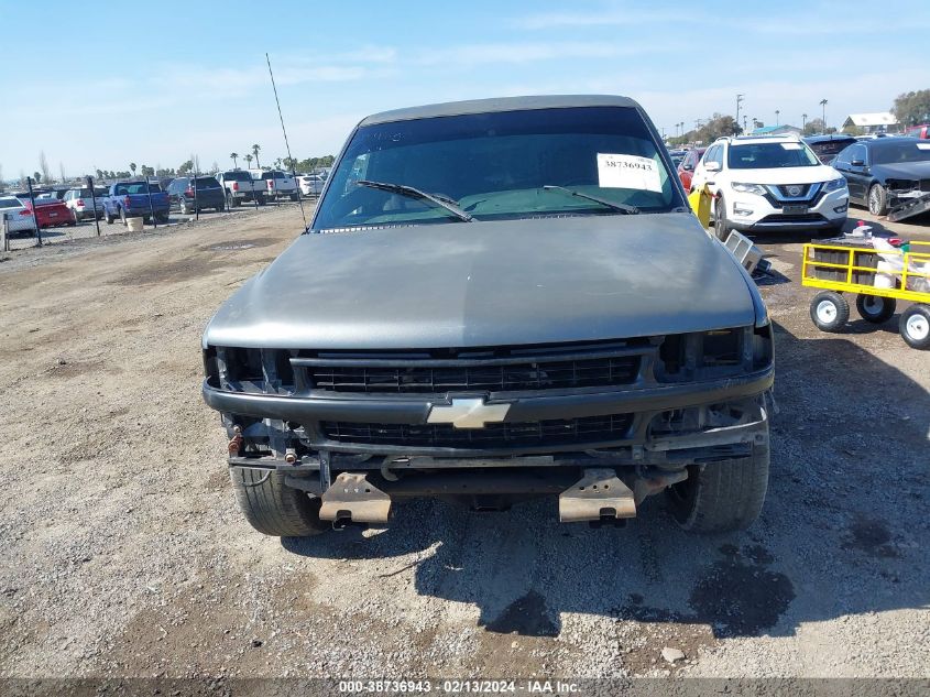 2GCEC19V2Y1386194 2000 Chevrolet Silverado 1500 Ls