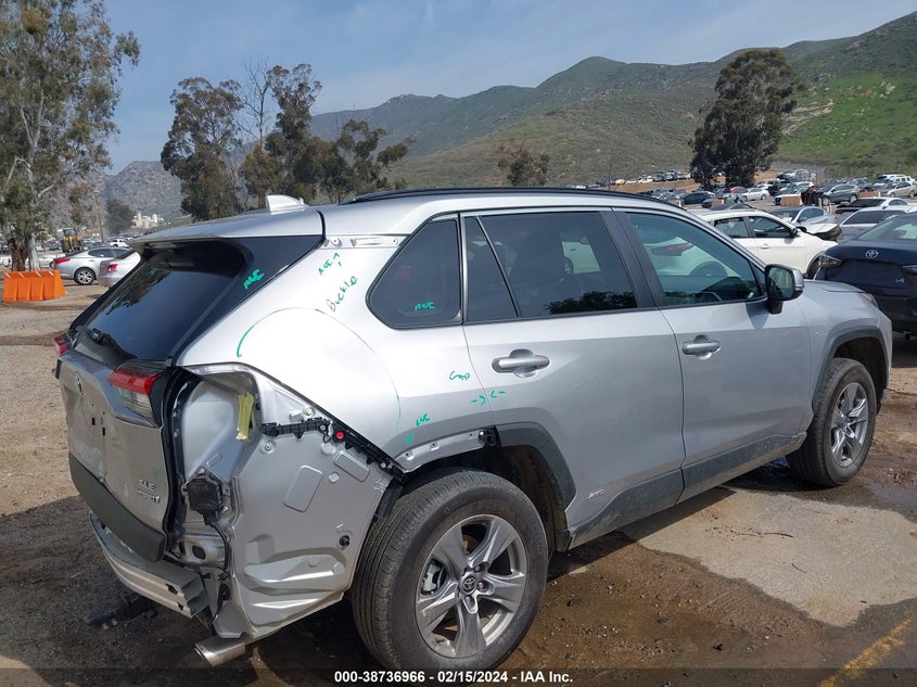 VIN 4T3RWRFV1PU094649 2023 TOYOTA RAV4 XLE HYBRID