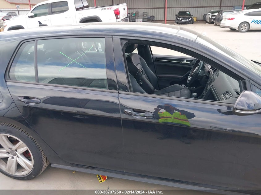 2016 VOLKSWAGEN GOLF GTI S/SE/AUTOBAHN - 3VW4T7AU0GM068242