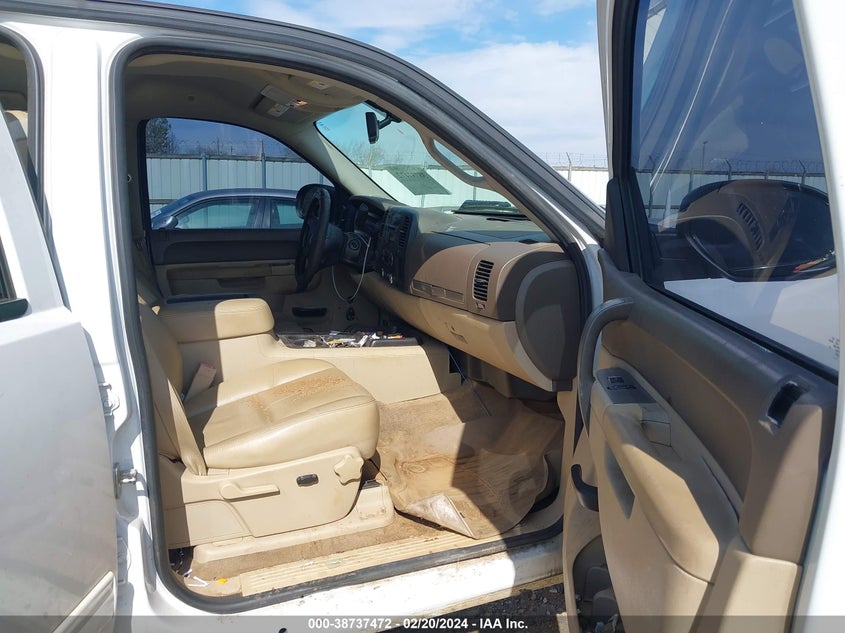 2013 CHEVROLET SILVERADO 1500 LT - 3GCPKSE73DG228246