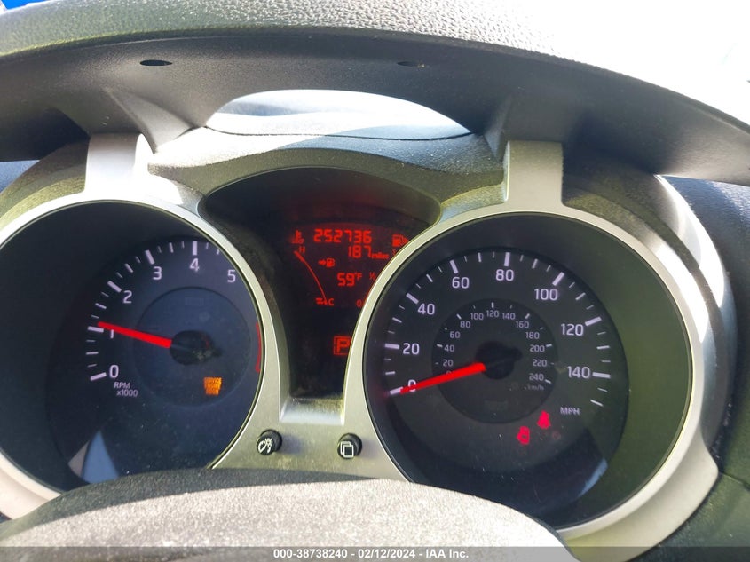 2013 NISSAN JUKE SL - JN8AF5MV1DT215577