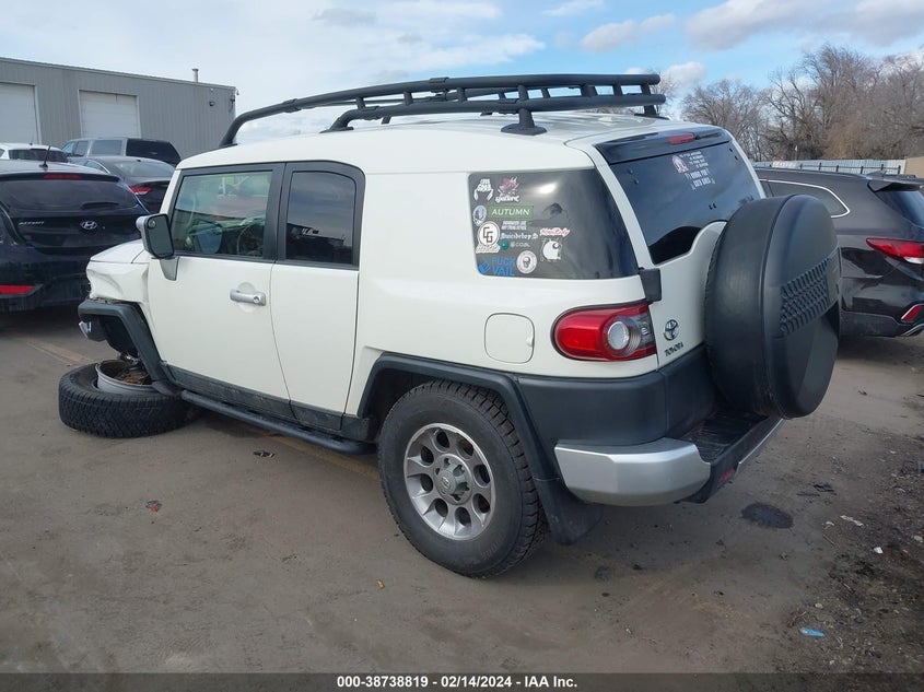 2013 Toyota Fj Cruiser VIN: JTEBU4BF1DK157452 Lot: 38738819
