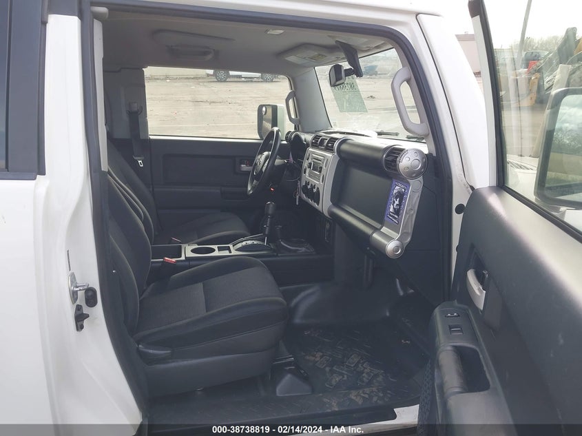 2013 Toyota Fj Cruiser VIN: JTEBU4BF1DK157452 Lot: 38738819