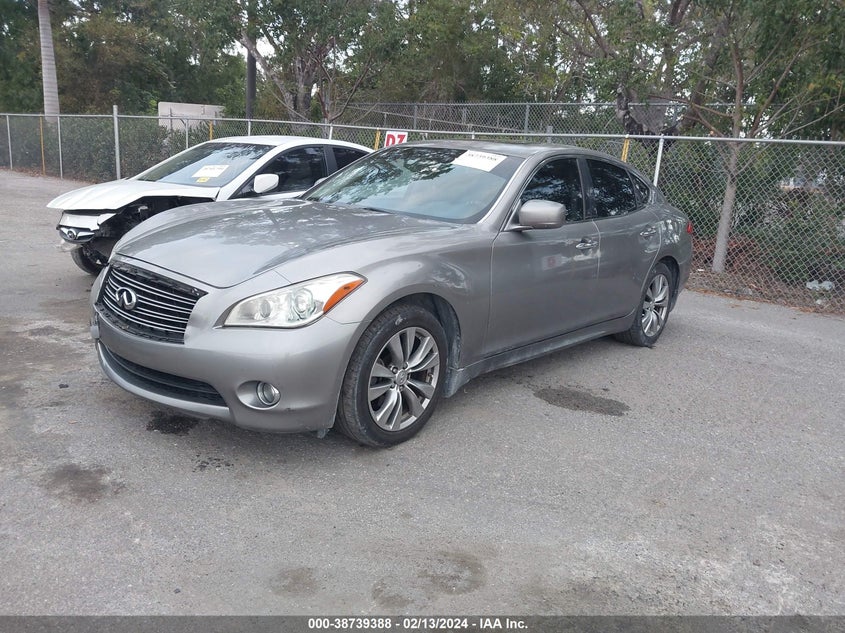2013 INFINITI M37 - JN1BY1AP2DM512363