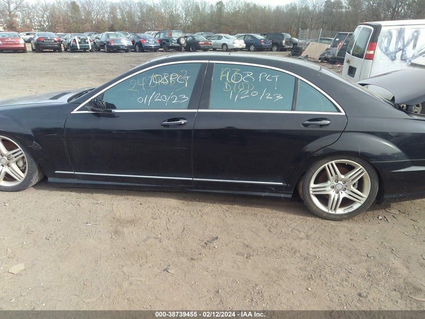 2013 MERCEDES-BENZ S 550 4MATIC WDDNG9EB1DA527244