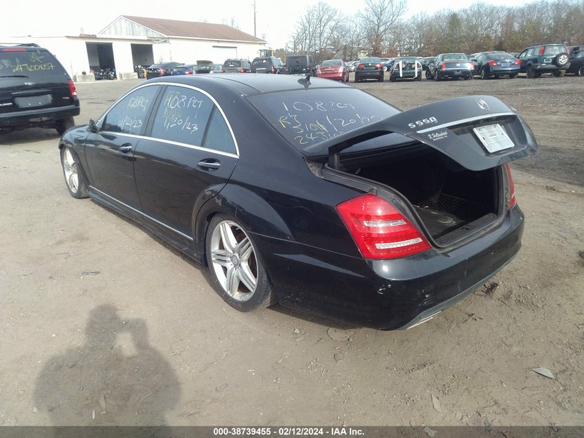 2013 MERCEDES-BENZ S 550 4MATIC WDDNG9EB1DA527244