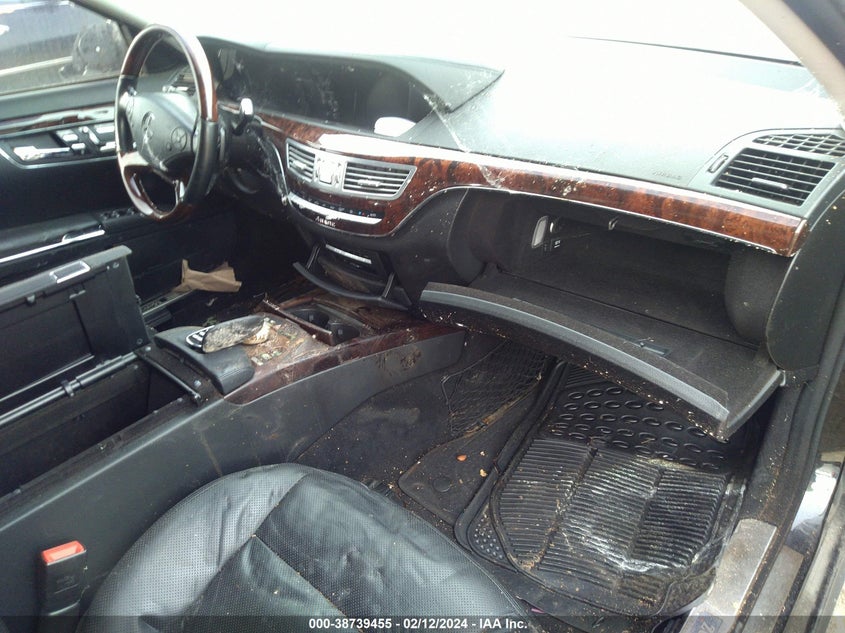 2013 MERCEDES-BENZ S 550 4MATIC WDDNG9EB1DA527244