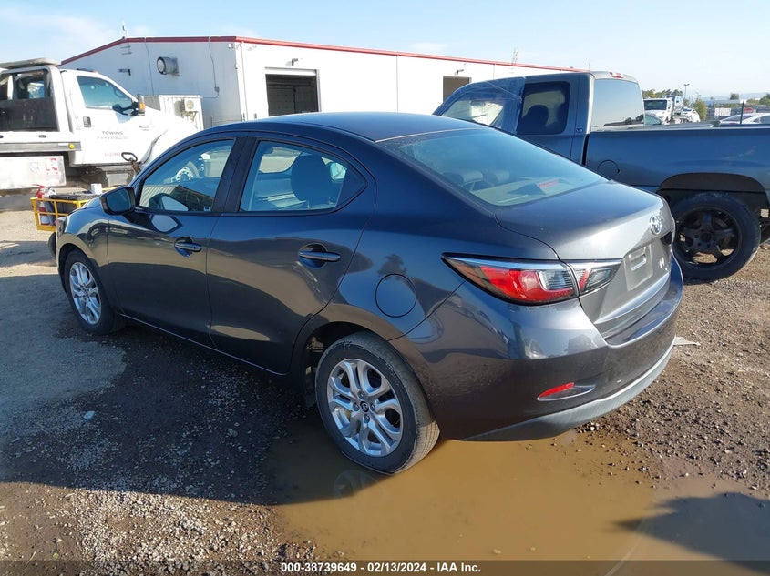 VIN 3MYDLBYV7HY177930 2017 TOYOTA YARIS IA