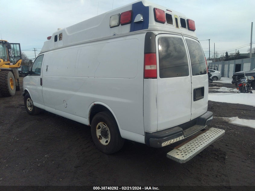 Vin: 1gbzgucl4b1185803, lot: 39222933, chevrolet express 3500 diesel 20113
