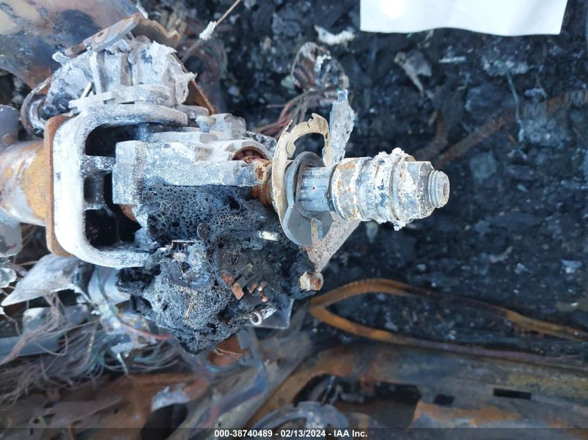 2001 GMC Sierra 1500 Sle VIN: 1GTEK19T81E126713 Lot: 38740489