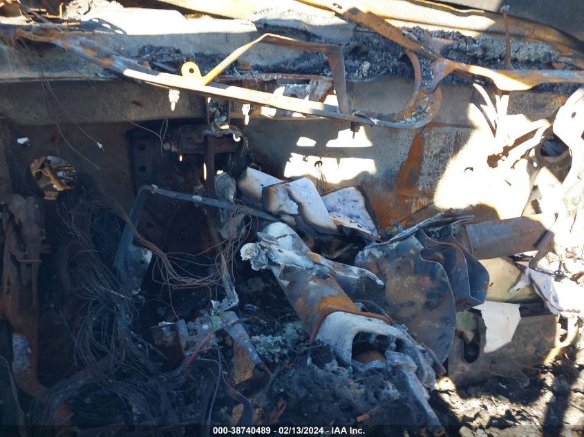 2001 GMC Sierra 1500 Sle VIN: 1GTEK19T81E126713 Lot: 38740489