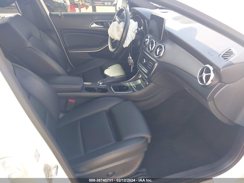 VIN WDCTG4EB9LU028400 2020 MERCEDES-BENZ GLA 250