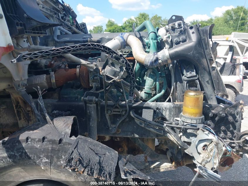 2014 Volvo Vn Vnl VIN: 4V4NC9EG1EN168817 Lot: 38740715