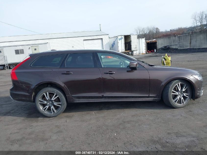 2017 Volvo V90 Cross Country T6 VIN: YV4A22NLXH1001124 Lot: 38740731