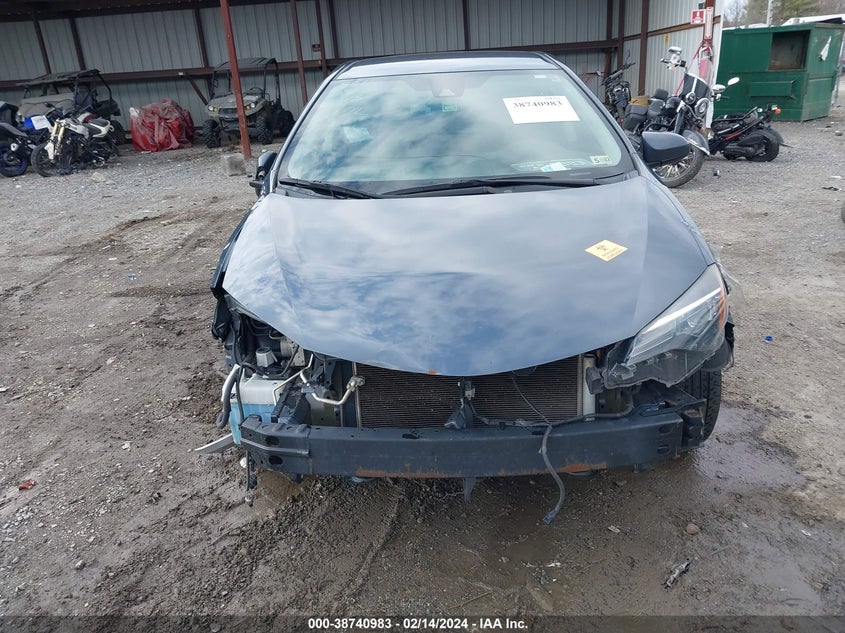 VIN 2T1BURHE9JC051456 2018 TOYOTA COROLLA LE