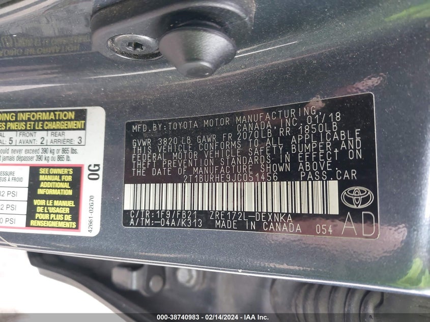 VIN 2T1BURHE9JC051456 2018 TOYOTA COROLLA LE
