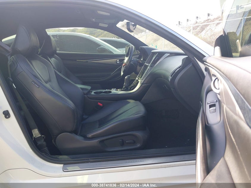 2017 Infiniti Q60 3.0T Premium VIN: JN1EV7EK4HM360843 Lot: 38741836