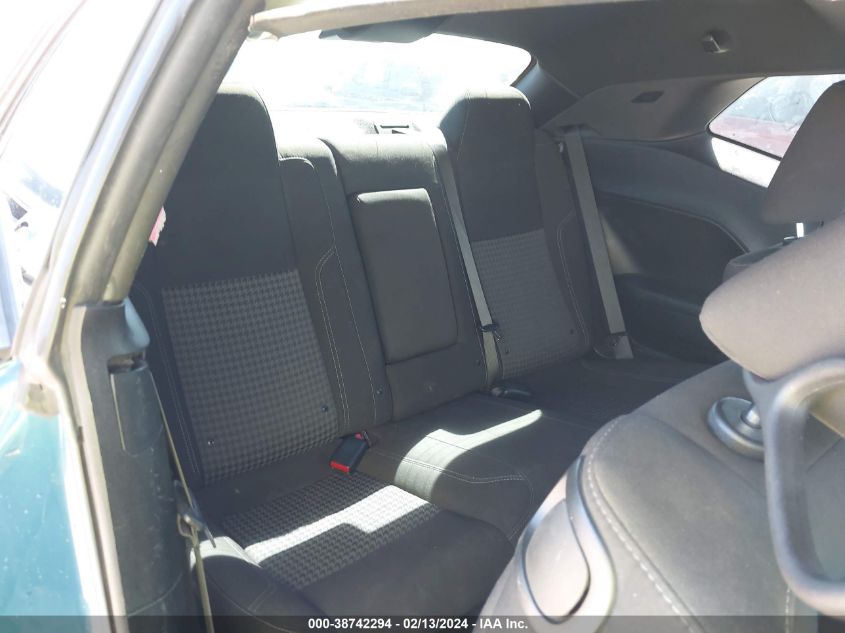 2020 DODGE CHALLENGER SXT - 2C3CDZAGXLH210983