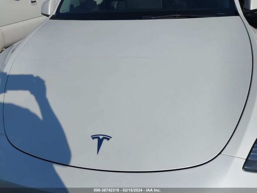 2021 Tesla Model Y Long Range Dual Motor All-Wheel Drive VIN: 5YJYGDEEXMF176765 Lot: 38742318