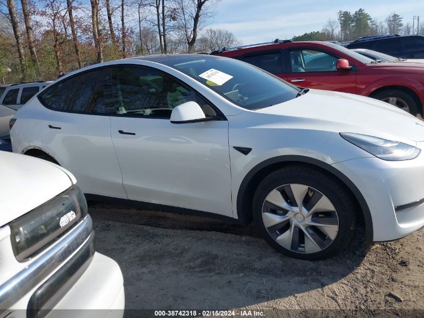 2021 Tesla Model Y Long Range Dual Motor All-Wheel Drive VIN: 5YJYGDEEXMF176765 Lot: 38742318