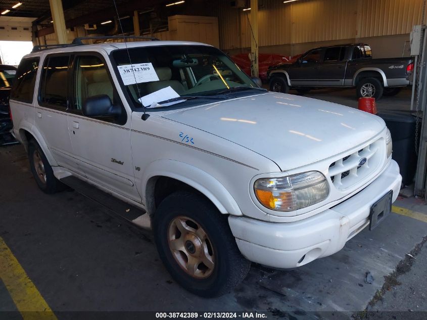 2000 Ford Explorer Limited VIN: 1FMDU85P8YZB37104 Lot: 38742389