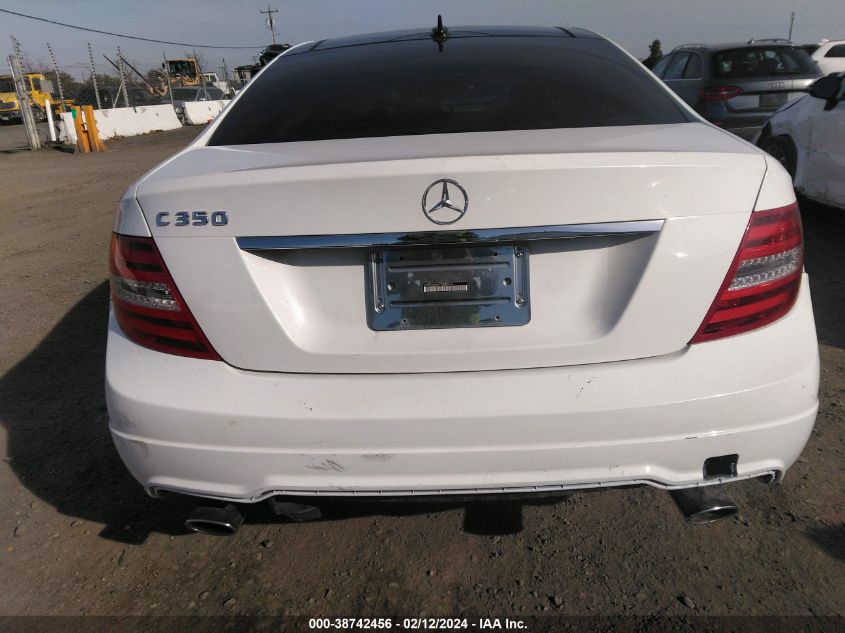 2015 Mercedes-Benz C 350 Sport VIN: WDDGJ5HB8FG335012 Lot: 38742456