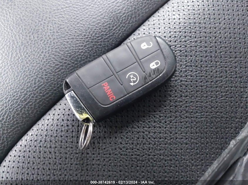 VIN 3C4NJDCB6NT107376 2022 JEEP COMPASS LIMITED 4X4