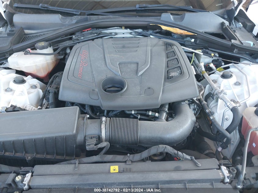 VIN ZARFAMAN9K7599537 2019 ALFA ROMEO GIULIA RWD