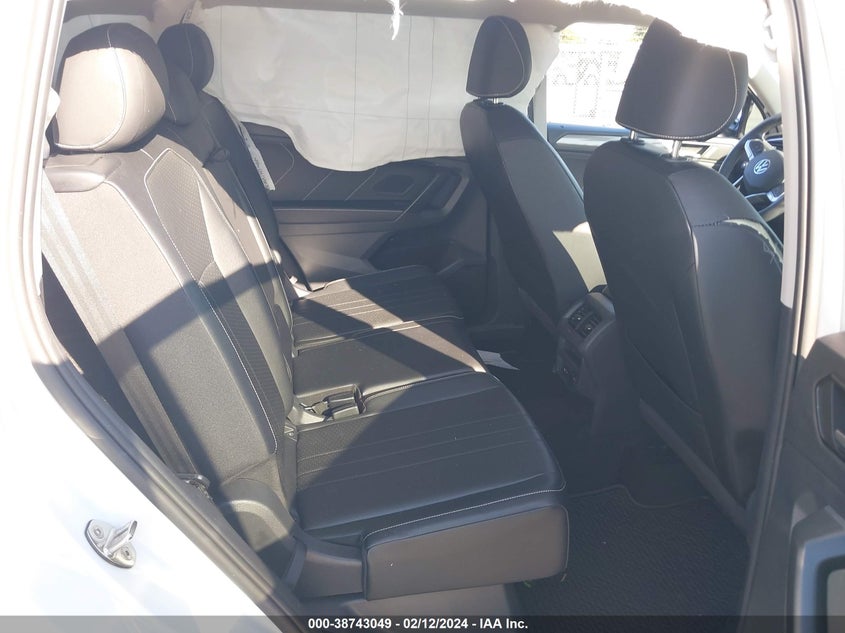 2022 VOLKSWAGEN TIGUAN 2.0L I-4 DI, DOHC, V(VIN: 3VV3B7AX1NM079275