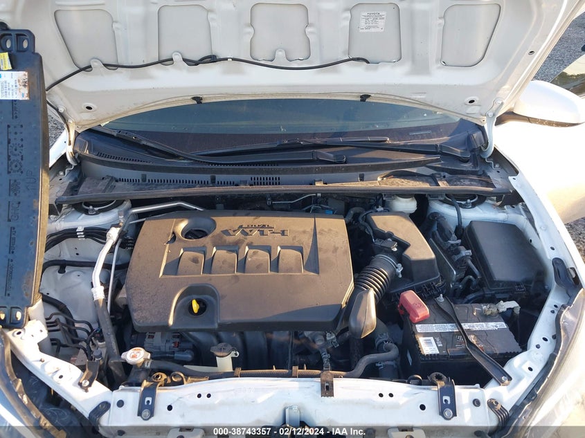 2018 TOYOTA COROLLA LE - 5YFBURHE8JP759228